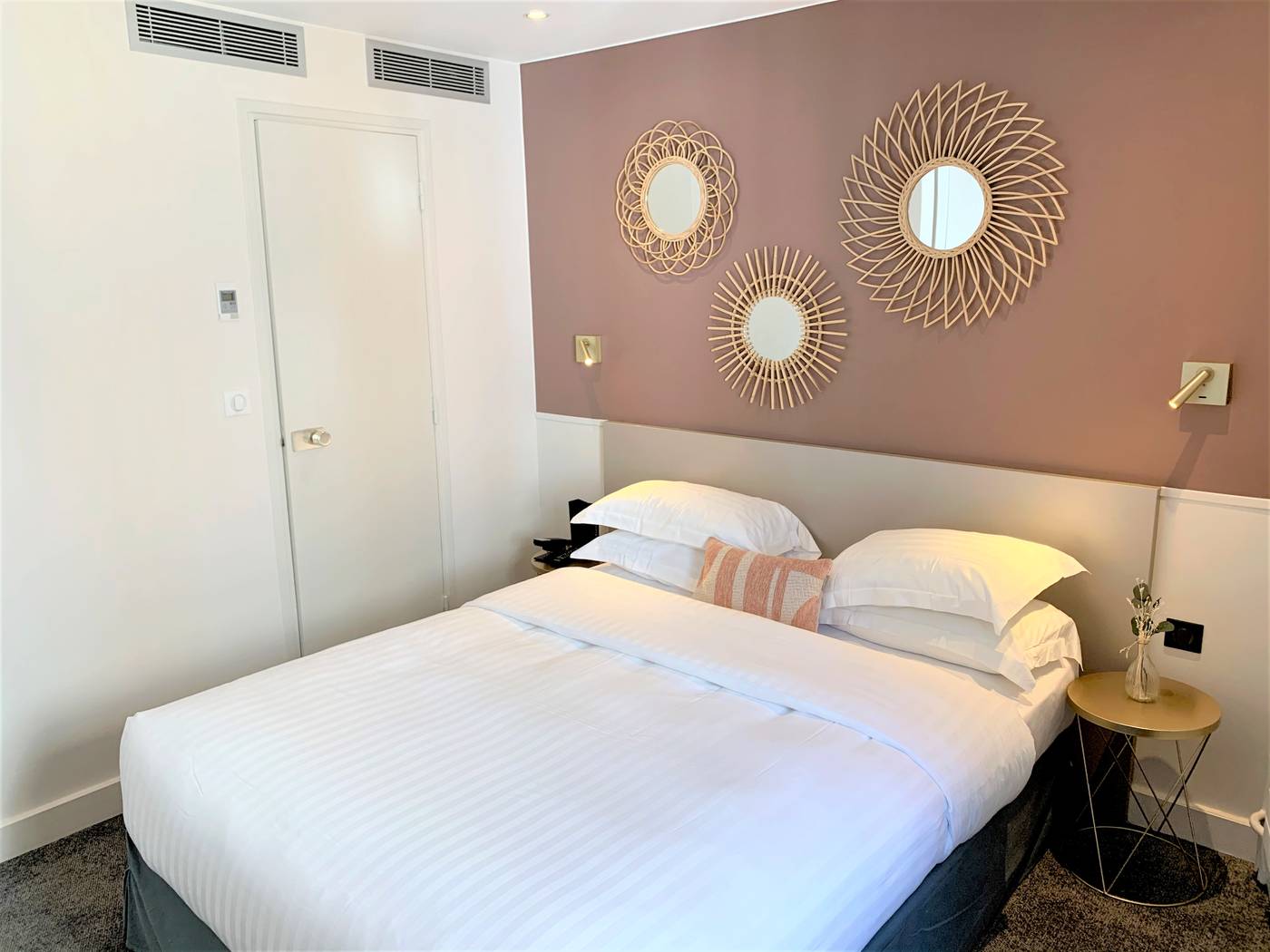 Villa-des-Ambassadeurs-Room-20