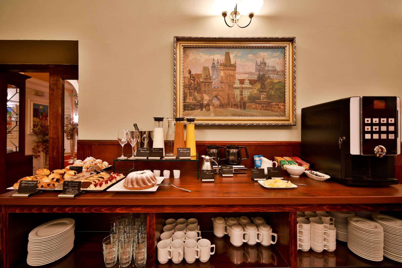 Julian-General-view-15