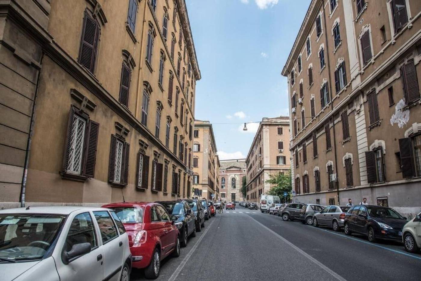 Grandis-Rooms-Room-5