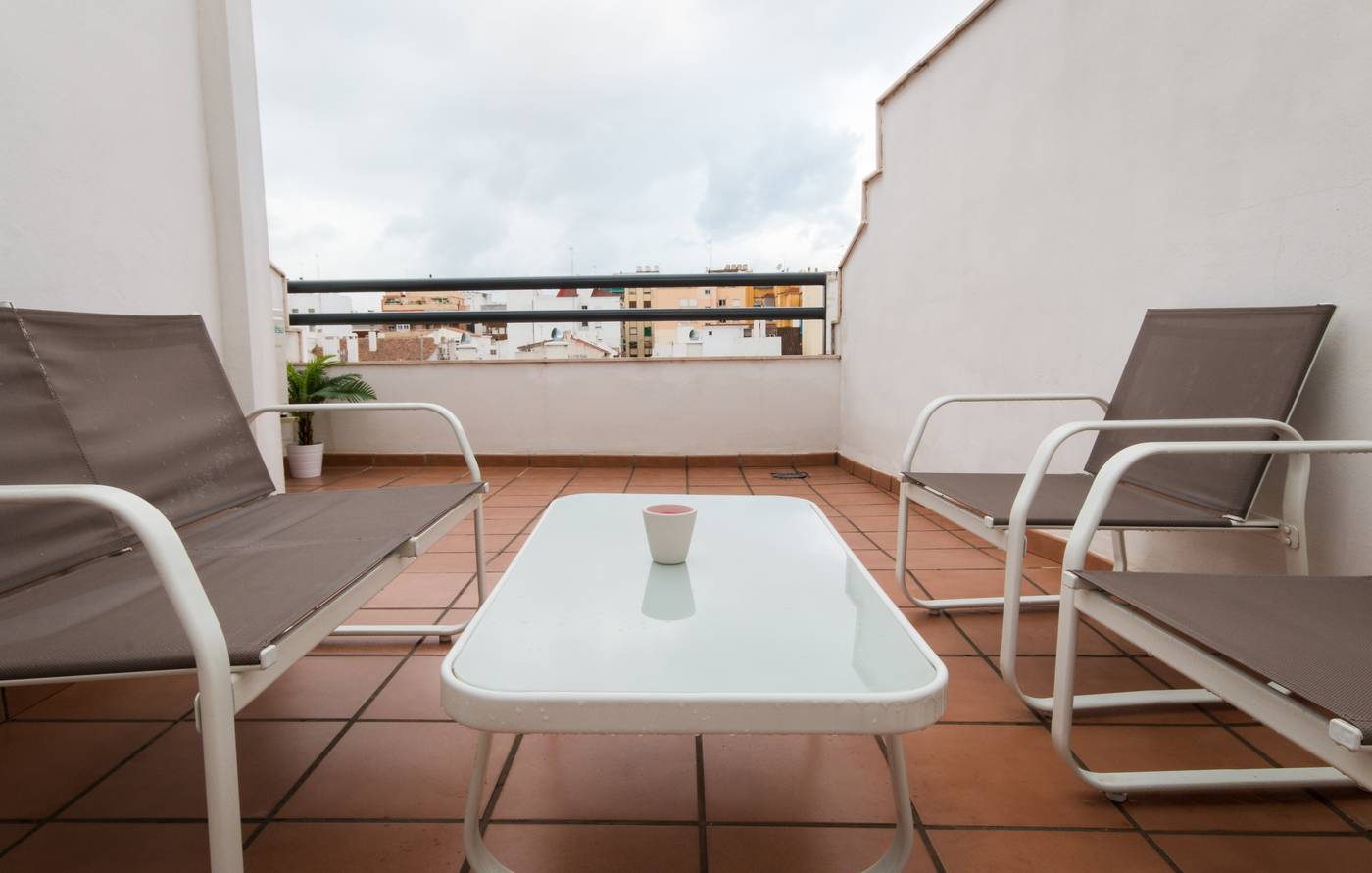 Holidays2Malaga-Studios-Mena-General-view-1