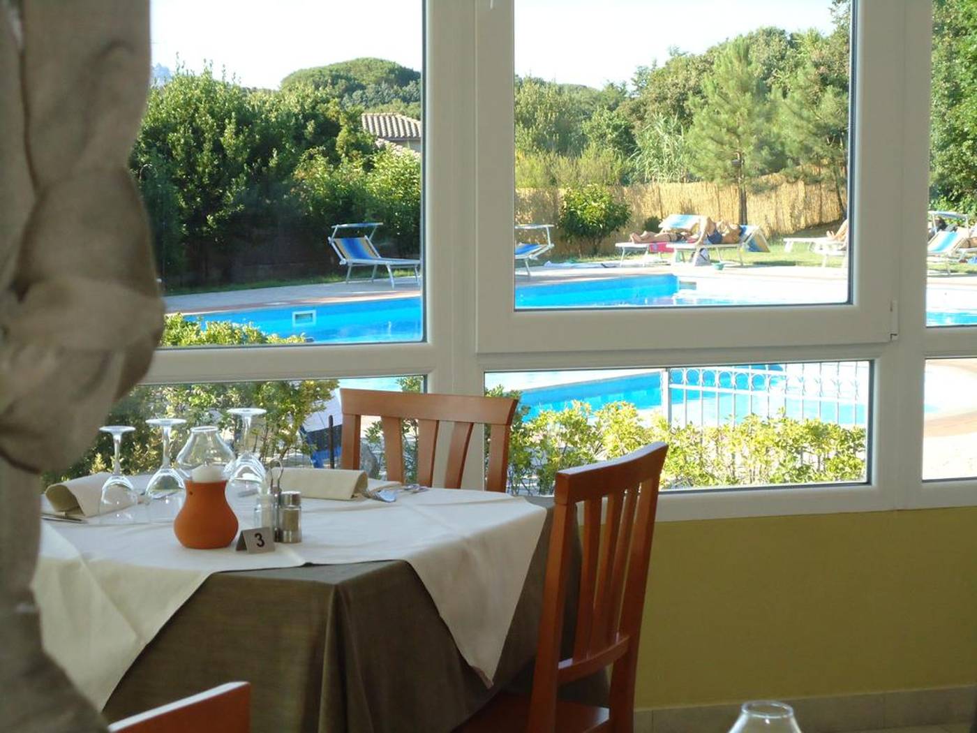 Pausania-Inn-Restaurant-8