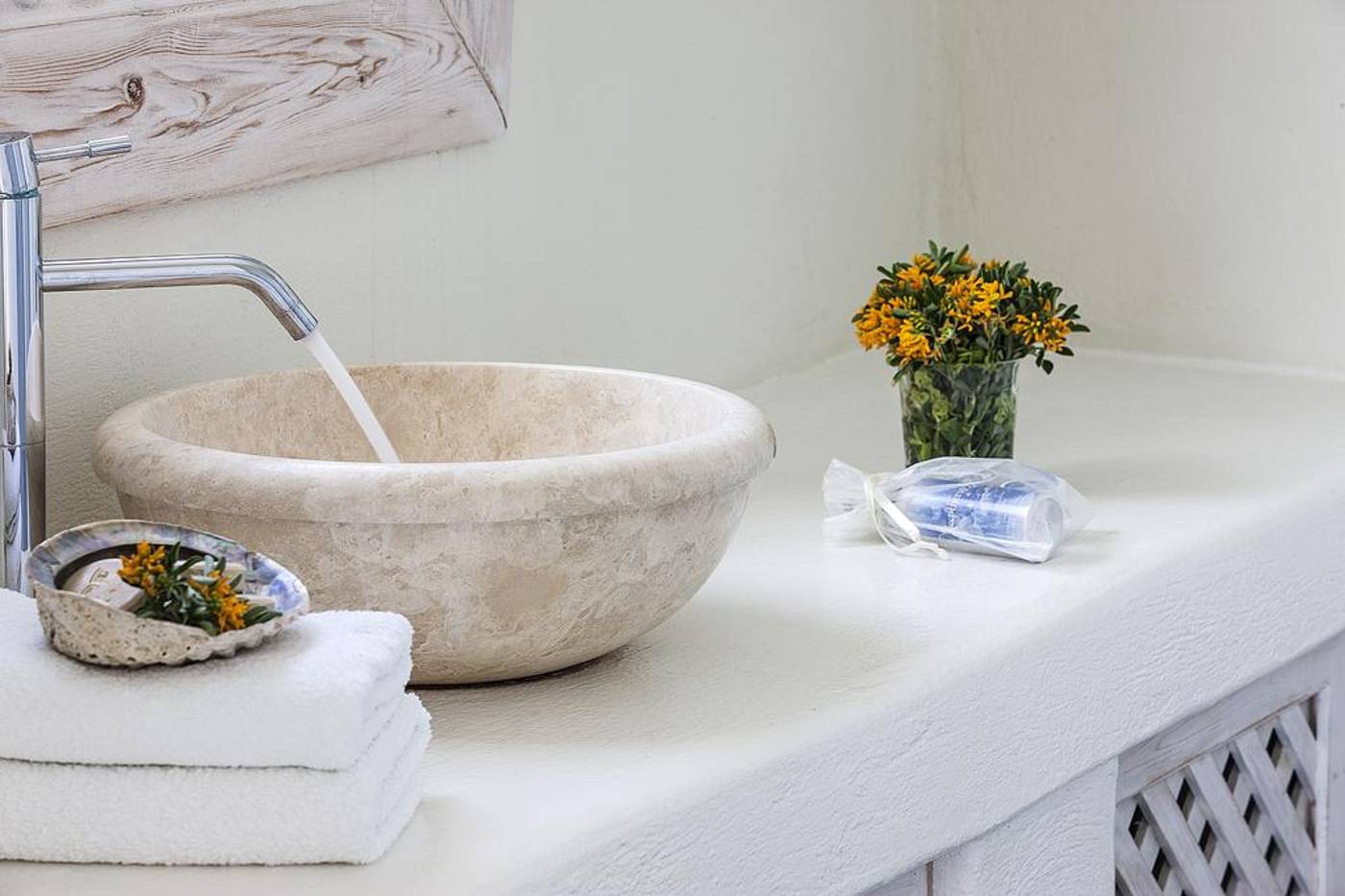 Athermi-Suites-Room-30