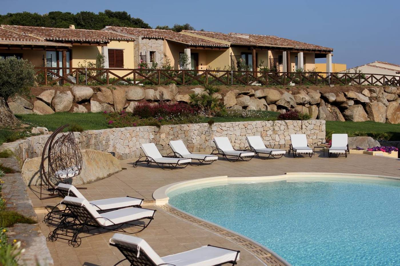 Punta-Falcone-Resort-Pool-1