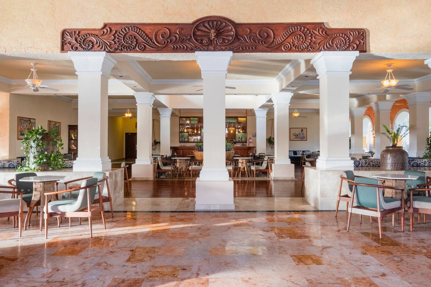 Iberostar-Waves-Paraiso-Beach-Bar-55