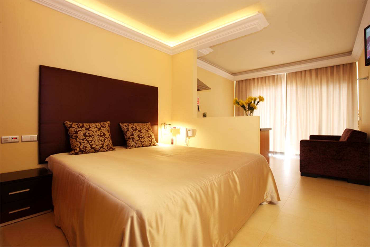 Hotel-Apartamentos-Baia-Brava-Room-10