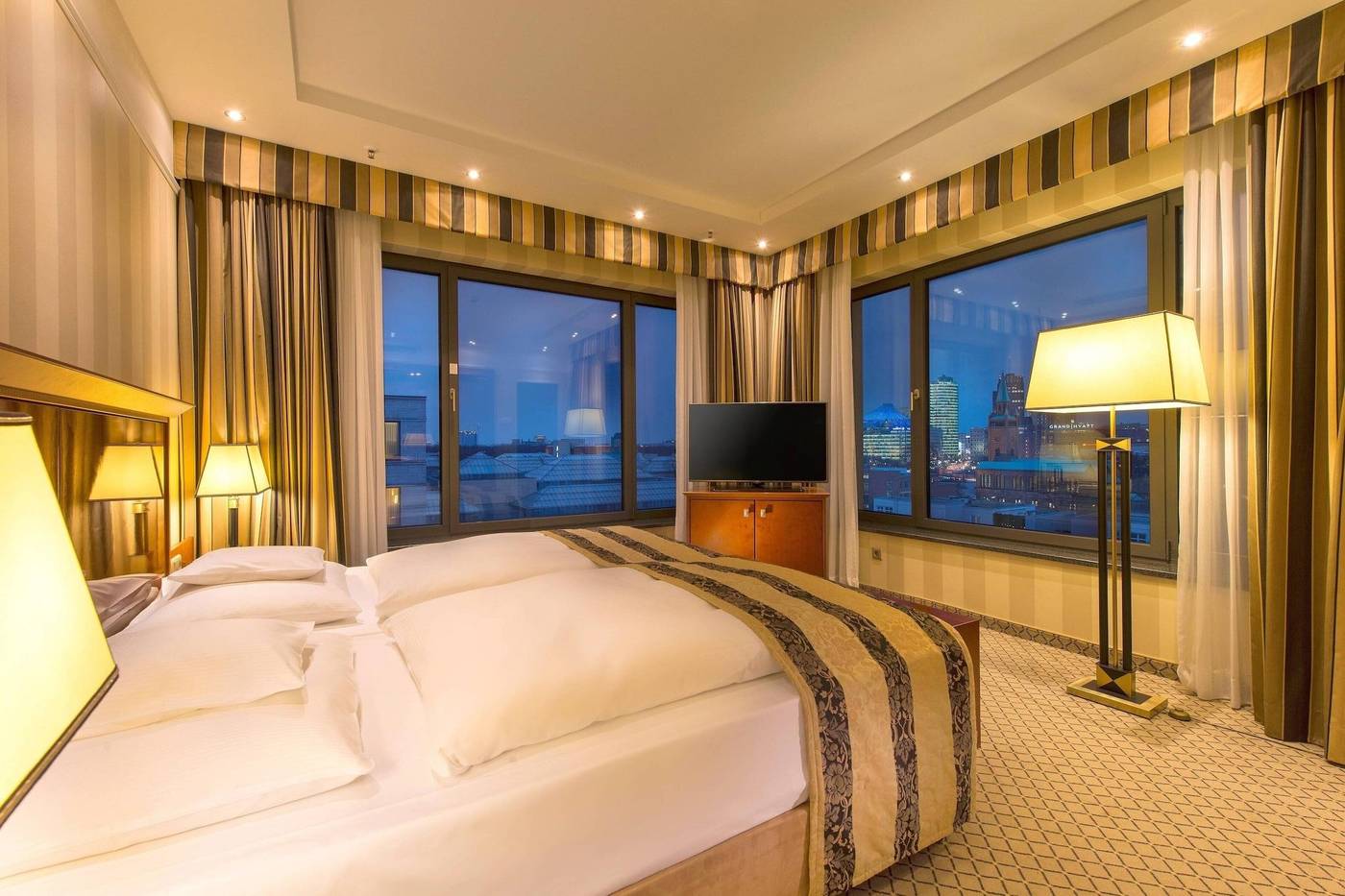 JW-Marriott-Hotel-Berlin-Room-31