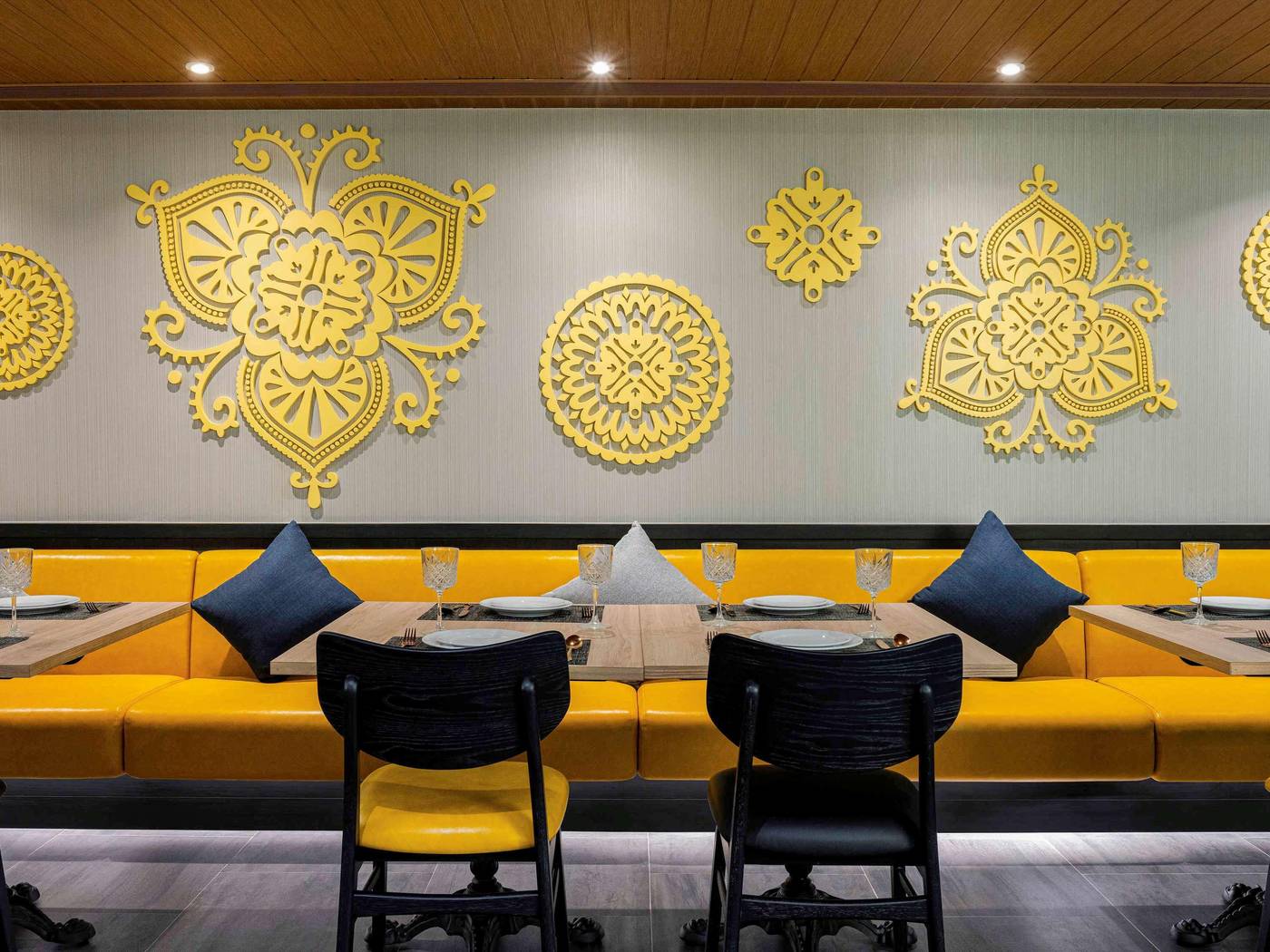 ibis-Styles-Bangkok-Silom-Restaurant-45