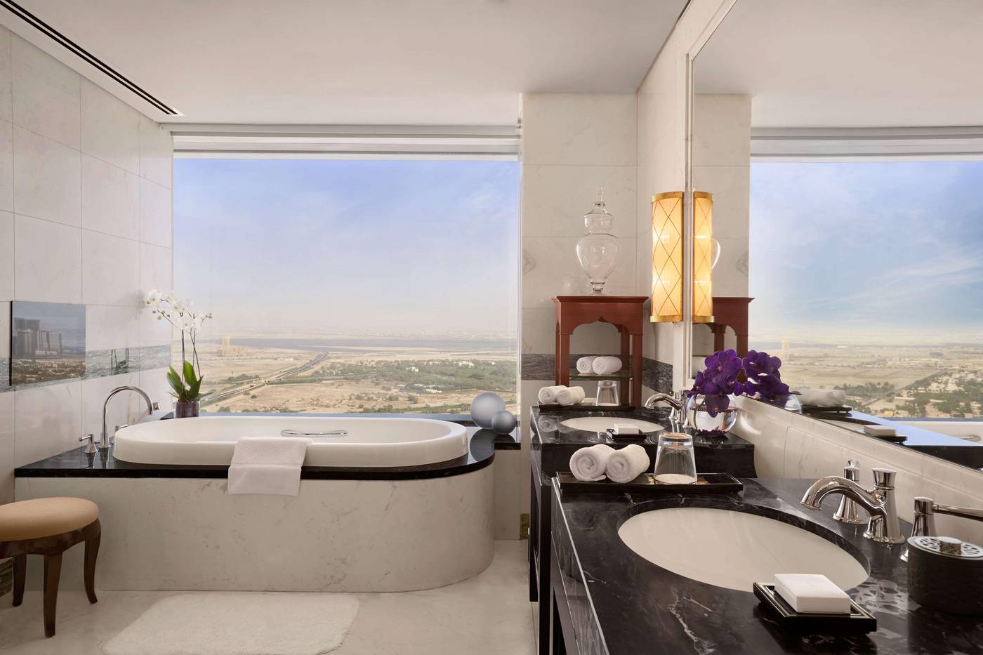 Conrad-Hotel-Dubai-Room-42