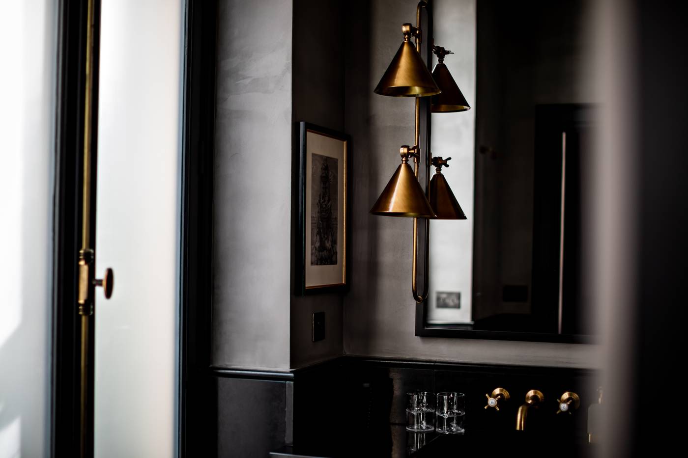 Monsieur-George-Hotel---Spa-Room-18