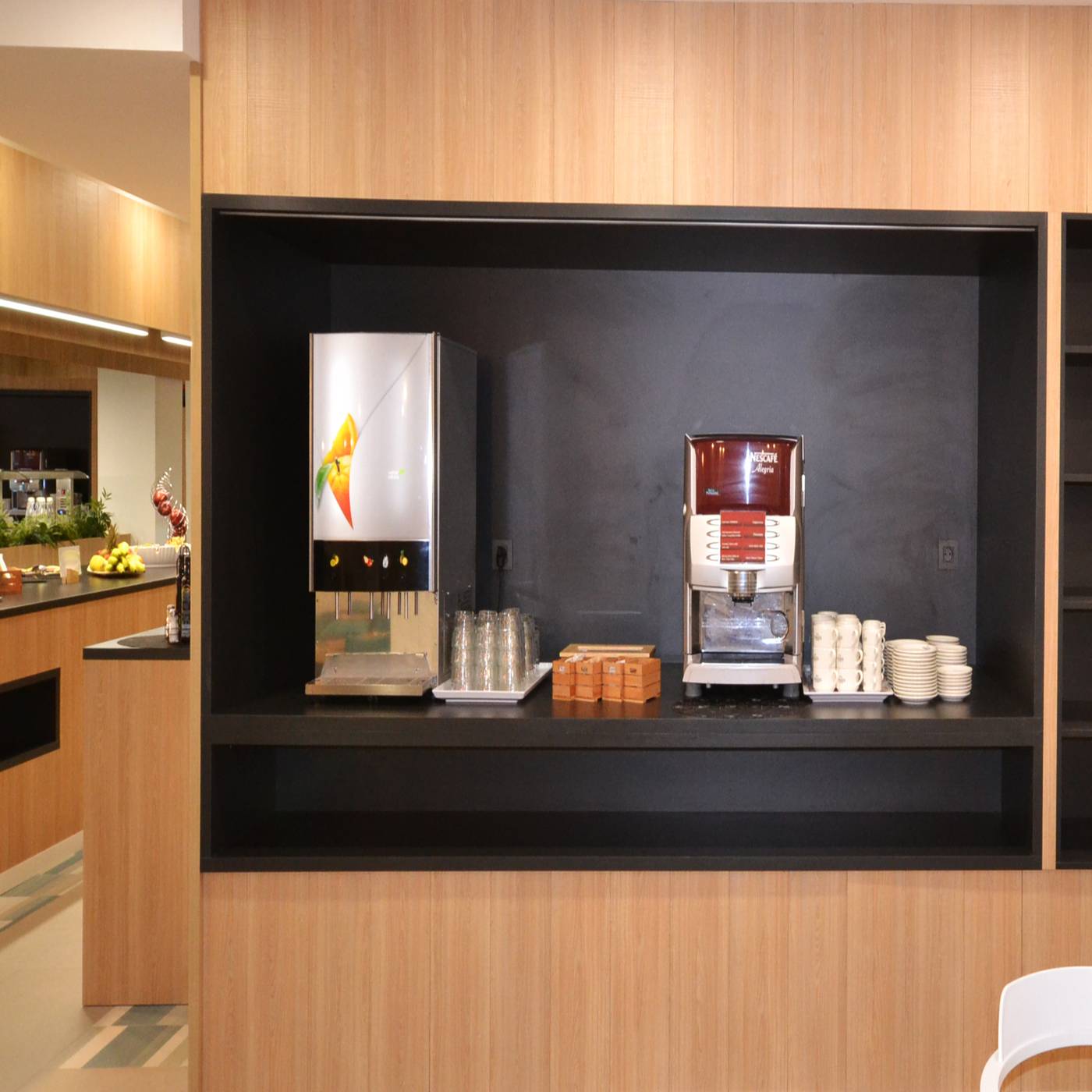 Oasis-Mango-Restaurant-47