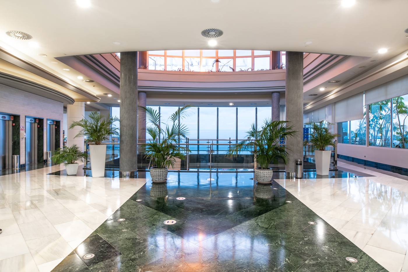 Landmar-Hotel-Costa-de-los-Gigantes-Lobby-56