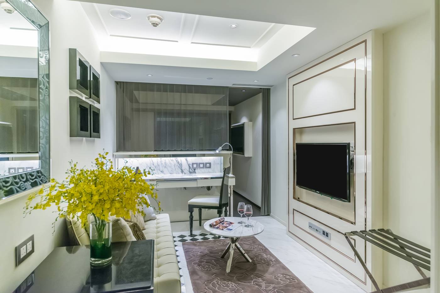 Hotel-Pravo-Hong-Kong-Room-9