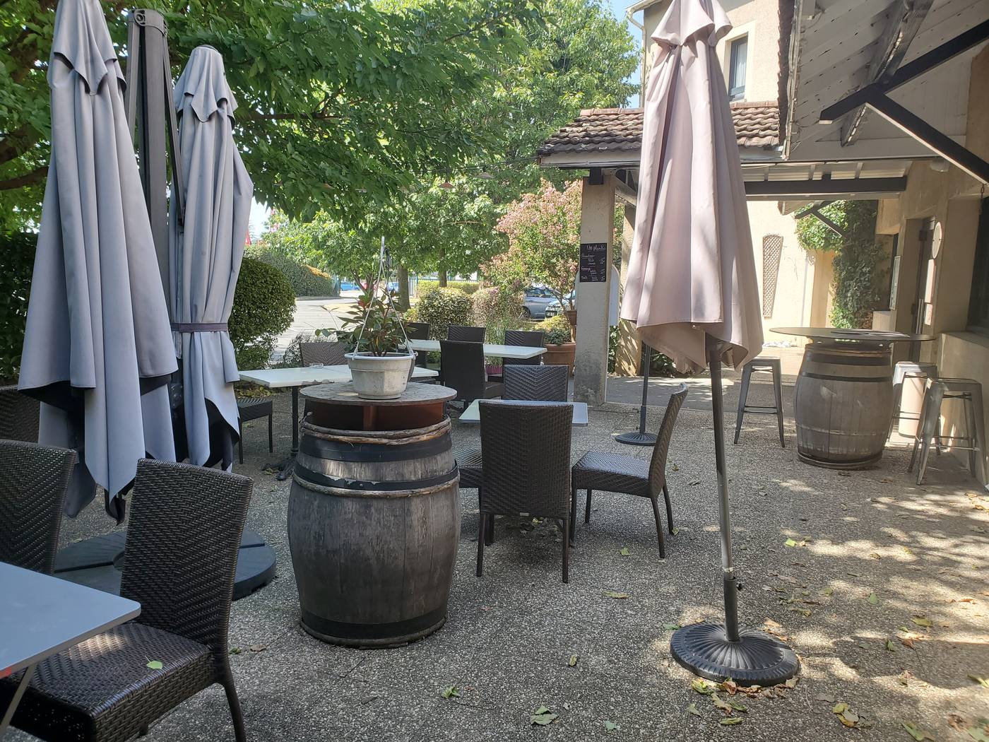 Greet Hotel Massieux Lyon Nord - France - MASSIEUX - Terrace - 2