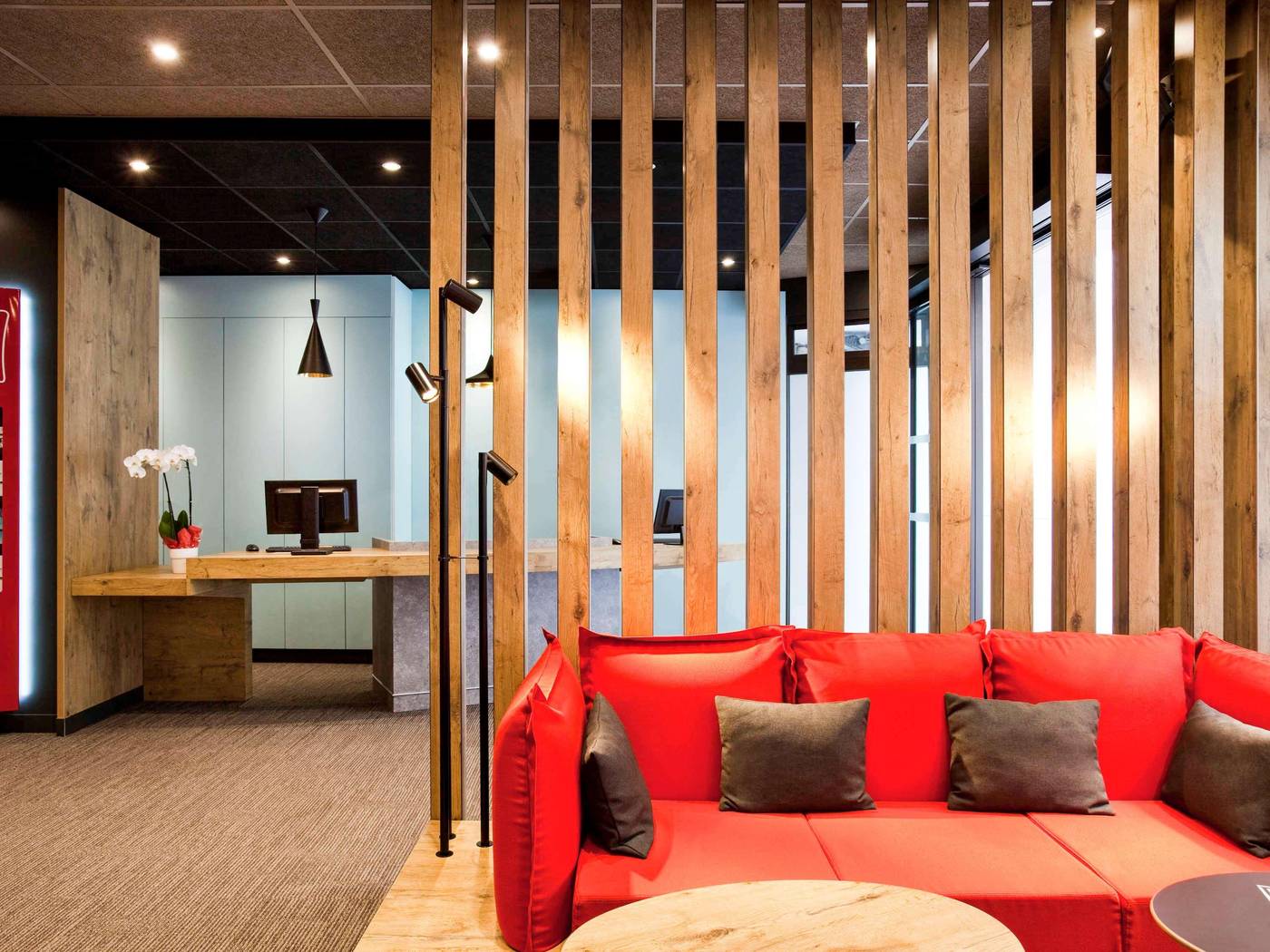ibis-Paris-Gare-de-lEst-TGV-Bar-12