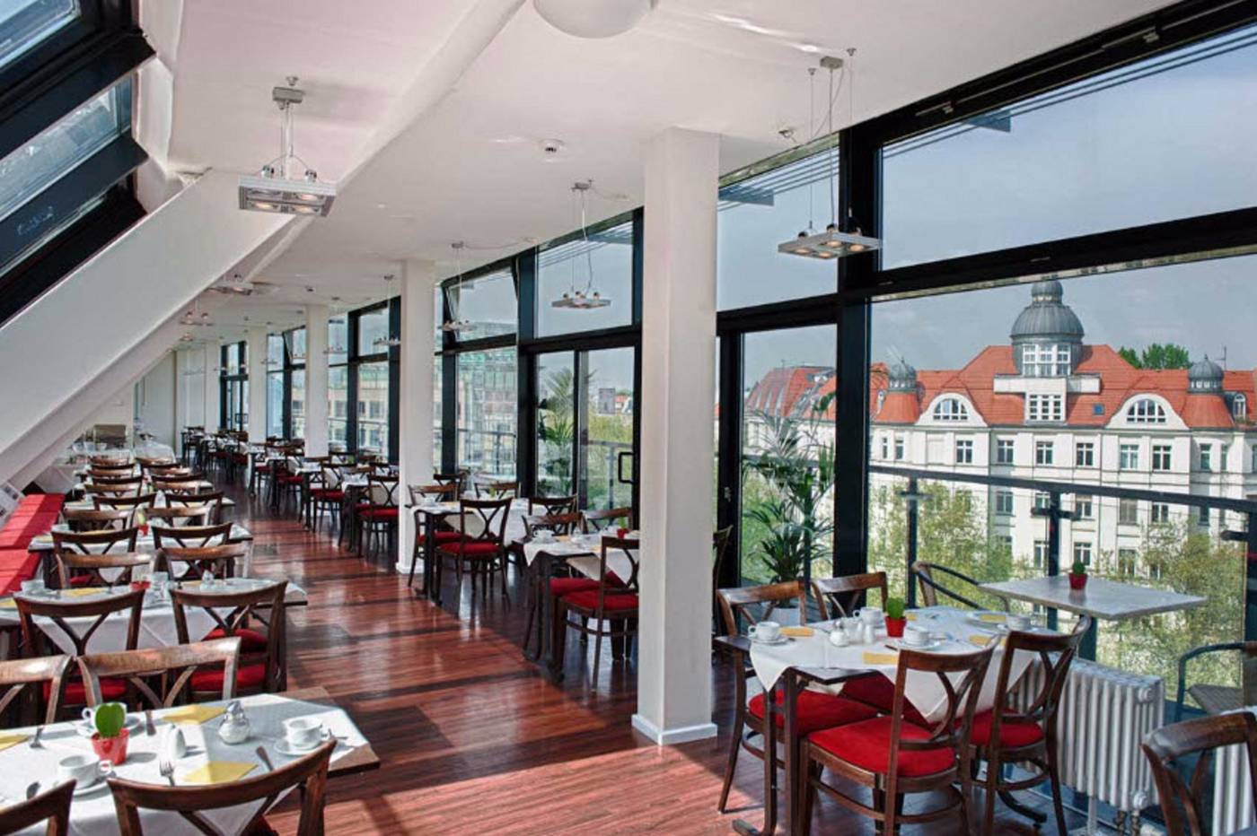 Come-Inn-Berlin-Kurfurstendamm-Opera-Restaurant-13