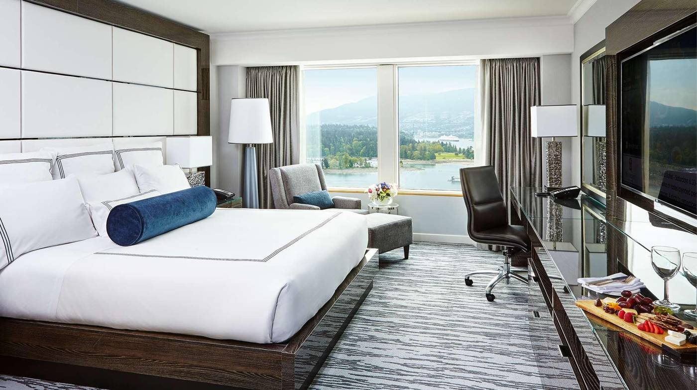 Pan-Pacific-Vancouver-Room-16