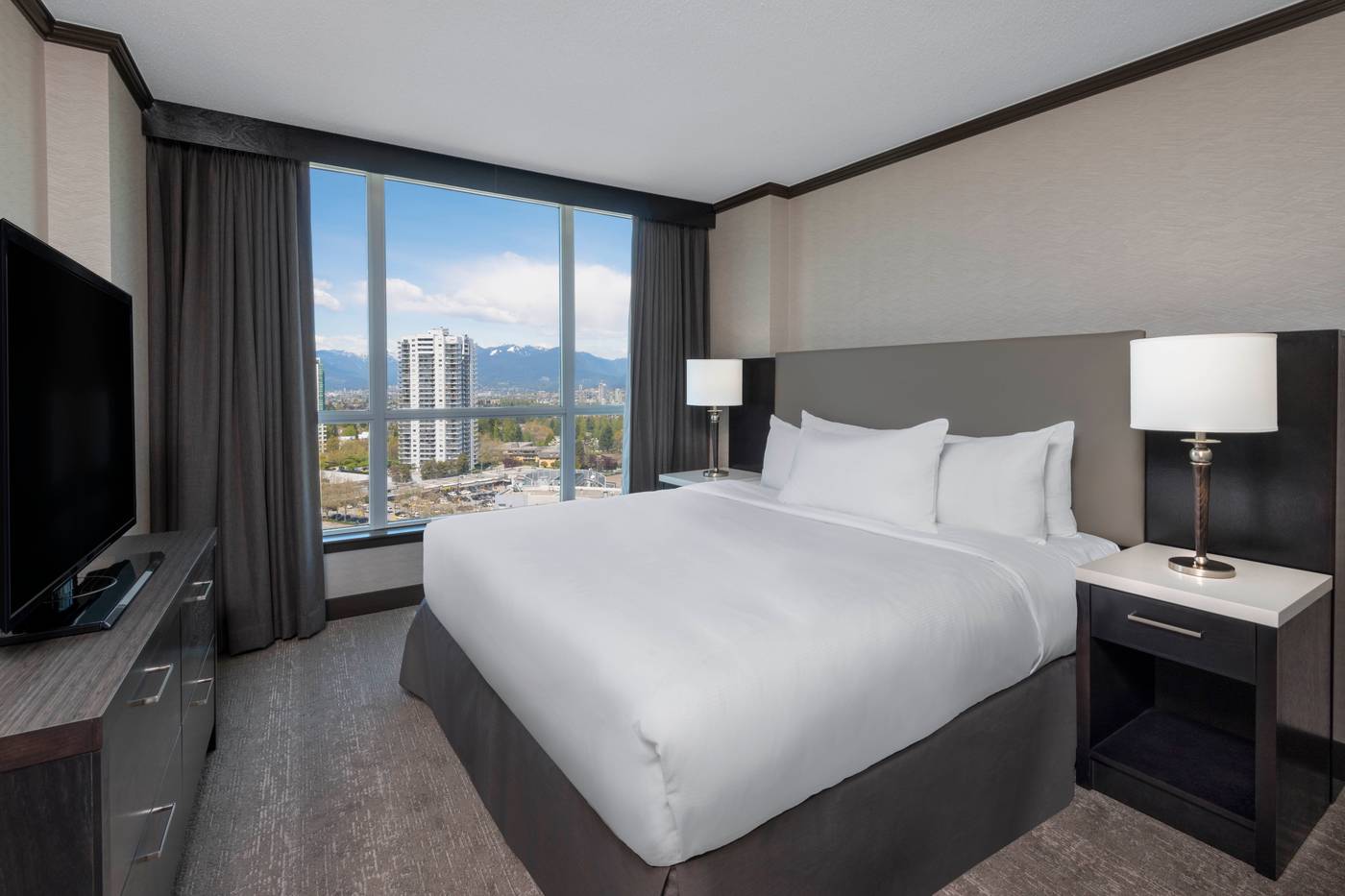 Hilton-Vancouver-Metrotown-Room-7