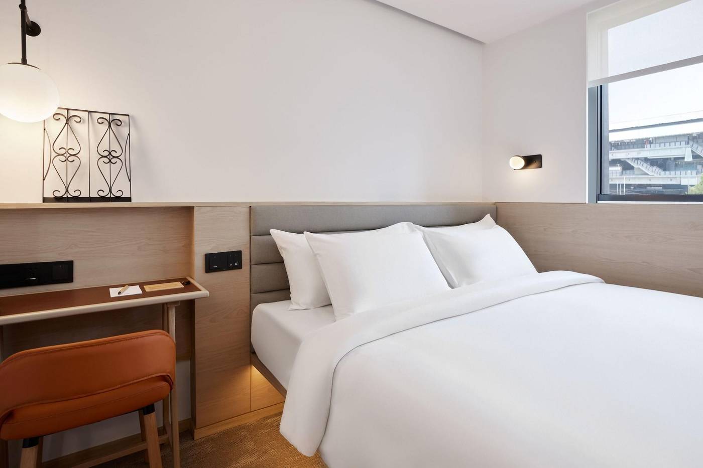 ASAI-Bangkok-Sathorn-Room-5