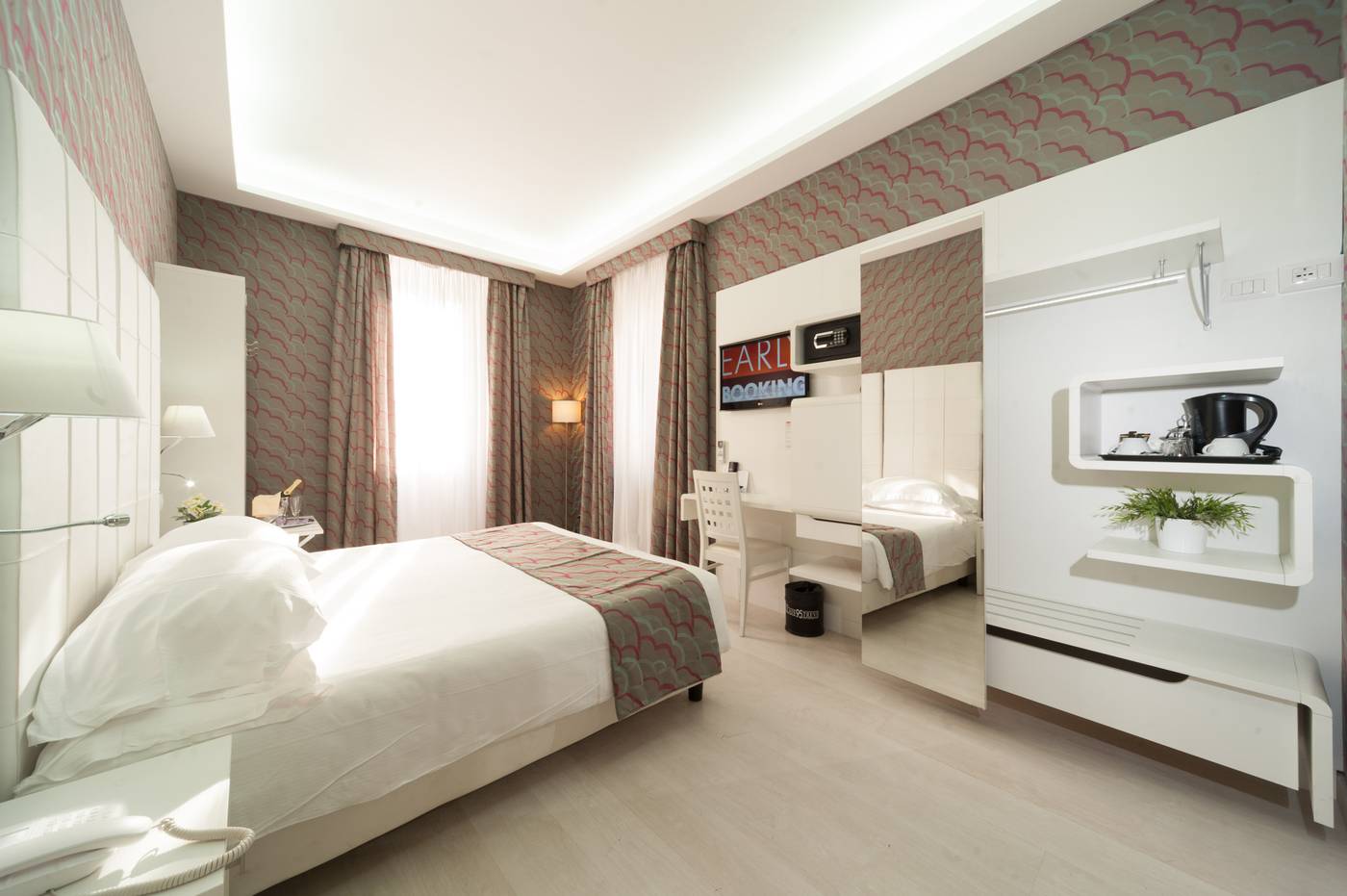 Relais-Trevi-95-Boutique-Hotel-Room-19