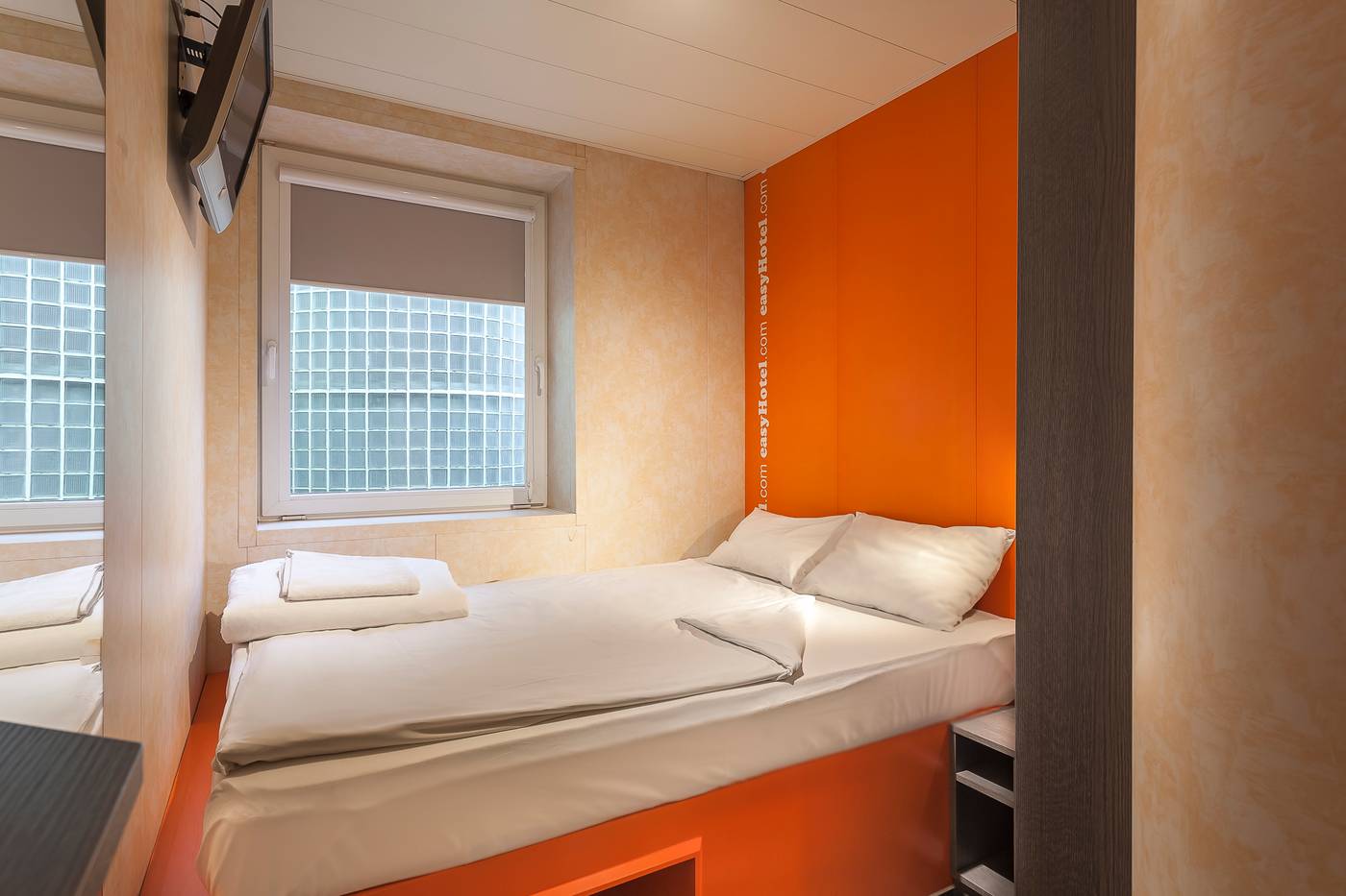 Easyhotel-Budapest-Oktogon-Room-16