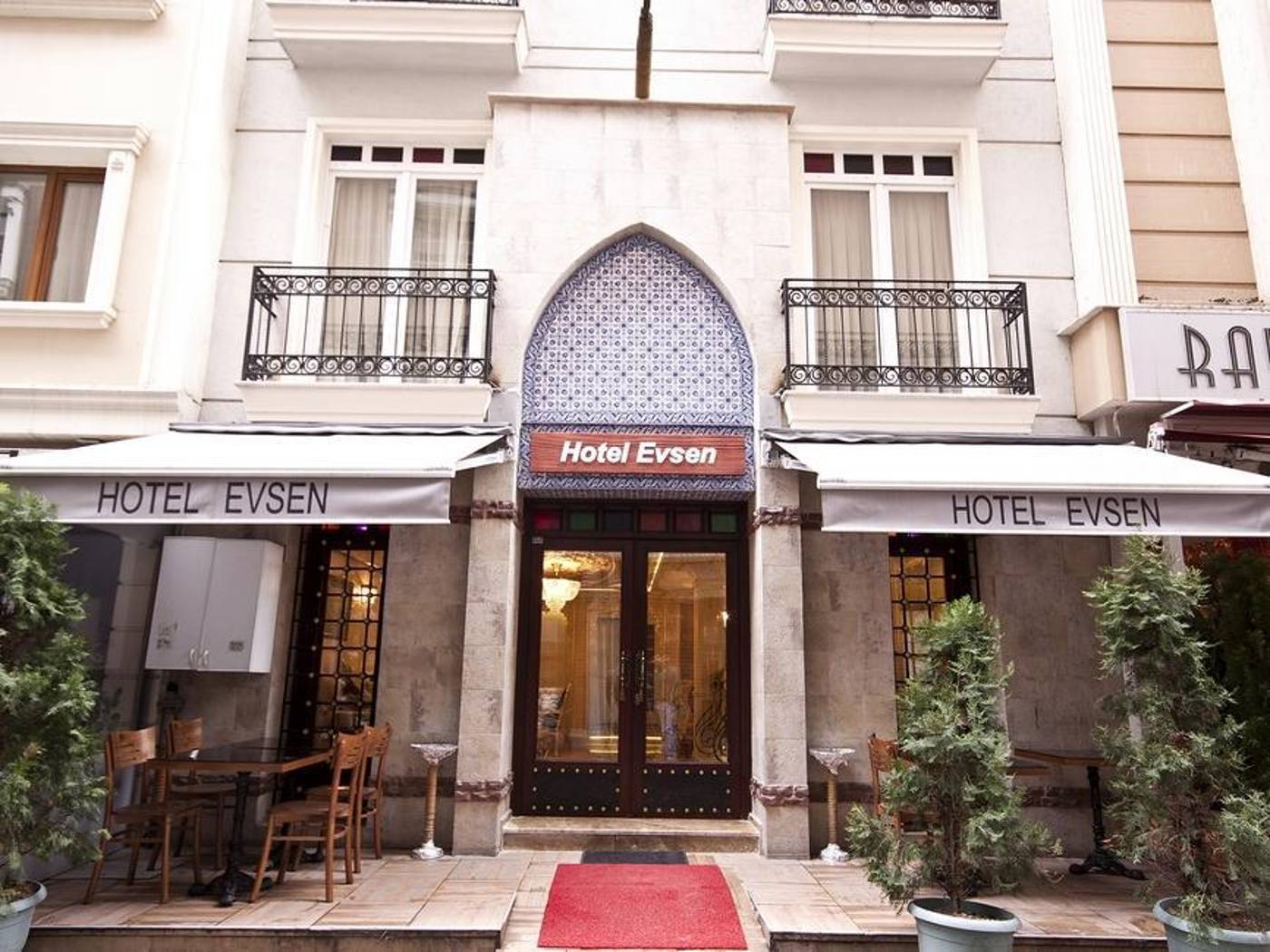 Evsen-Hotel---Adults-Only-General-view-7