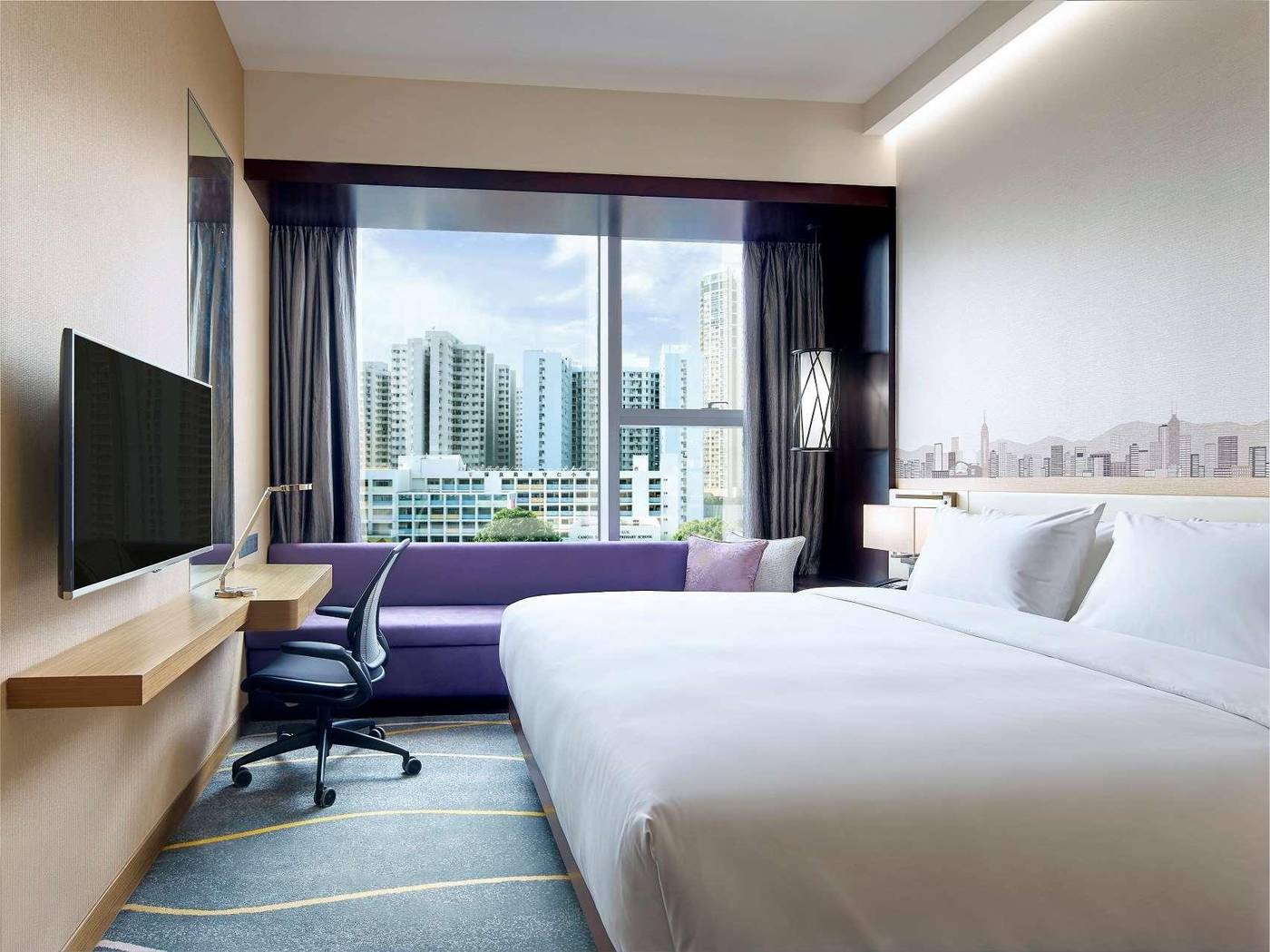 Hilton-Garden-Inn-Hong-Kong-Mongkok-Room-14