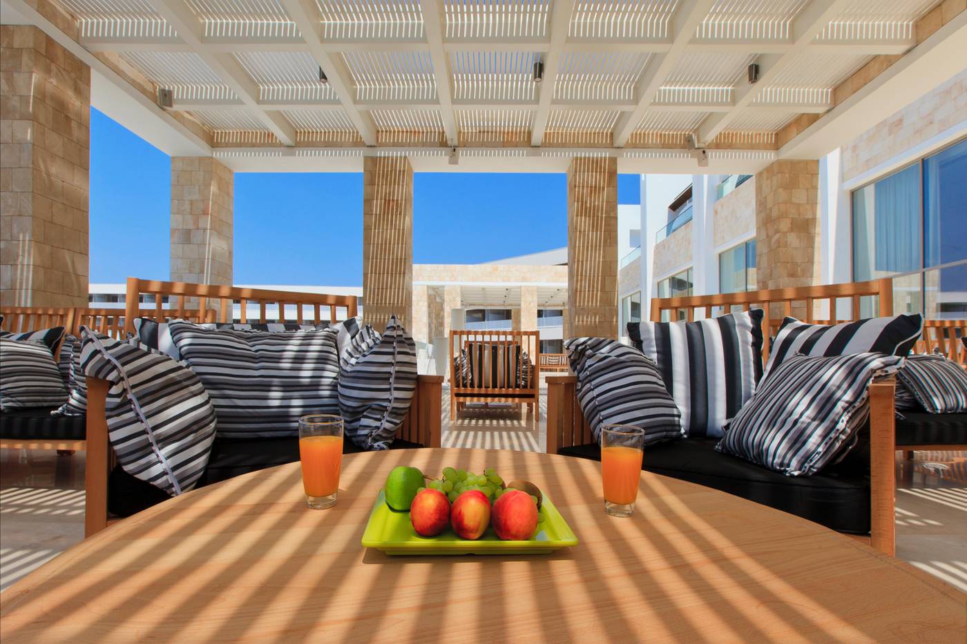 Princess-Andriana-Resort---Spa-Bar-88