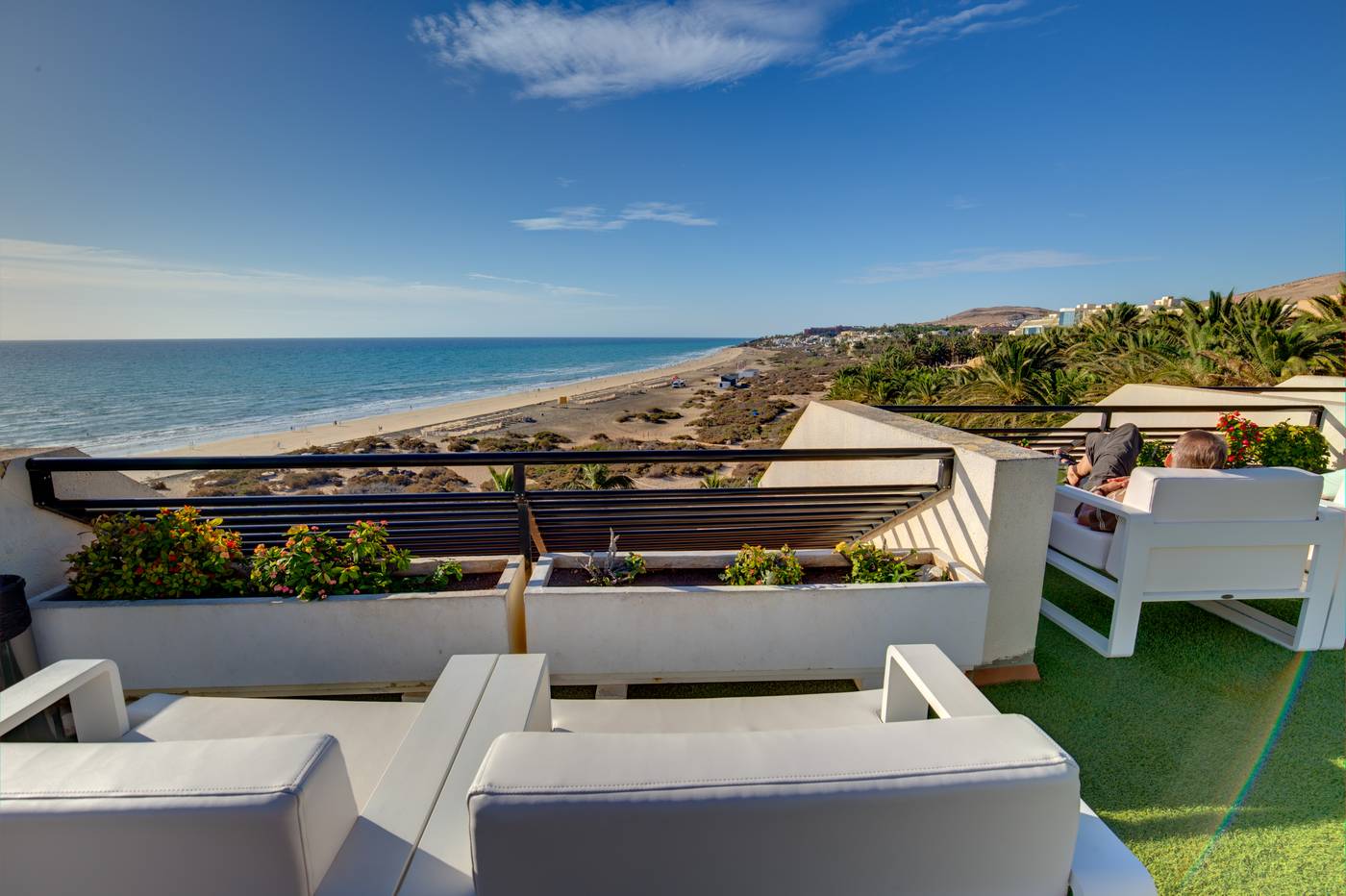 SBH-Crystal-Beach---Adults-Only-Pool-35