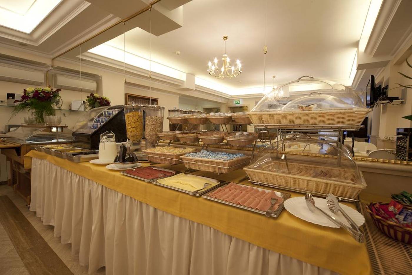 Galileo-Restaurant-12