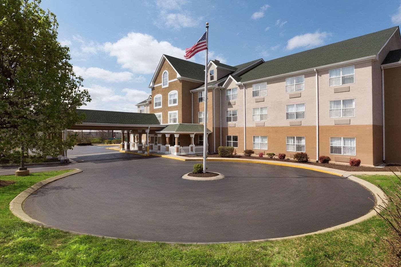 Country Inn & Suites by Radisson, Nashville, TN-United States-NASHVILLE-General view-2