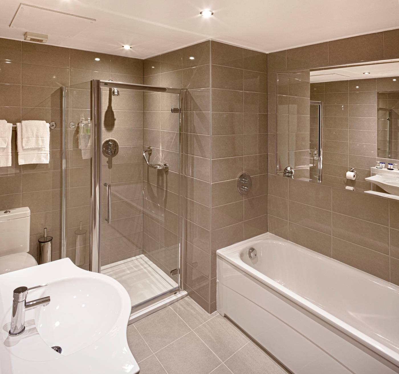 The-Address-Connolly-Hotel-Room-40