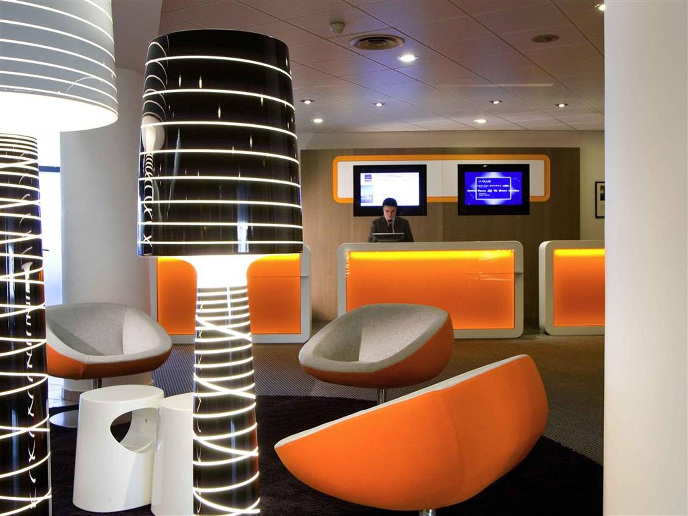 Novotel-Marne-La-Vallee-Noisy-General-view-18