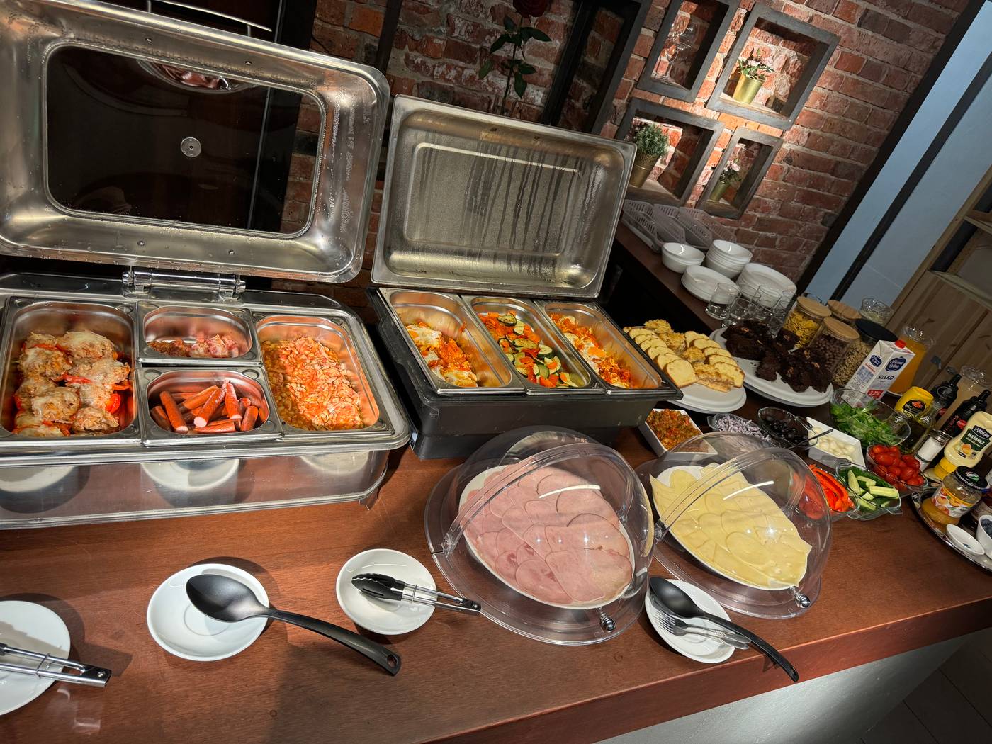 IRIS-Aparthotel-Restaurant-33