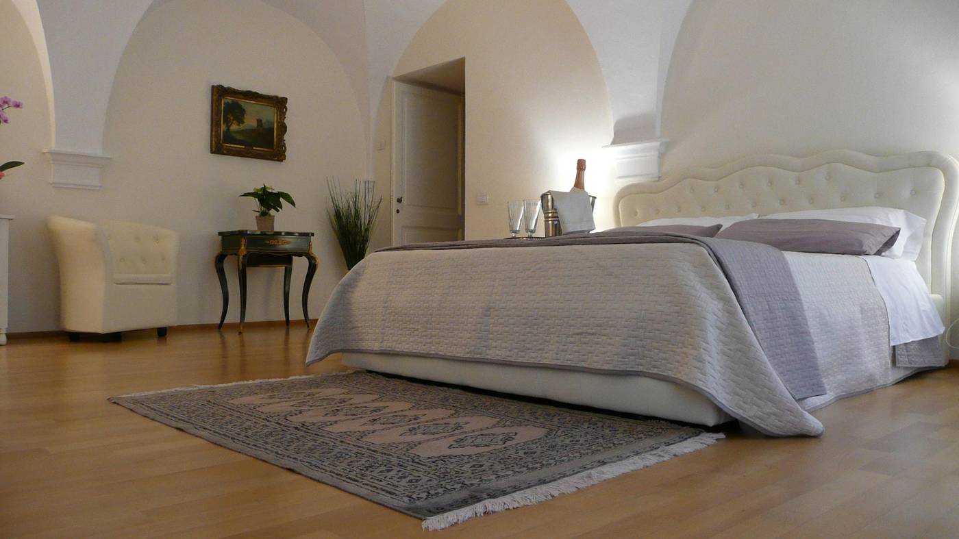 Palazzo-de--Vecchi-Room-11