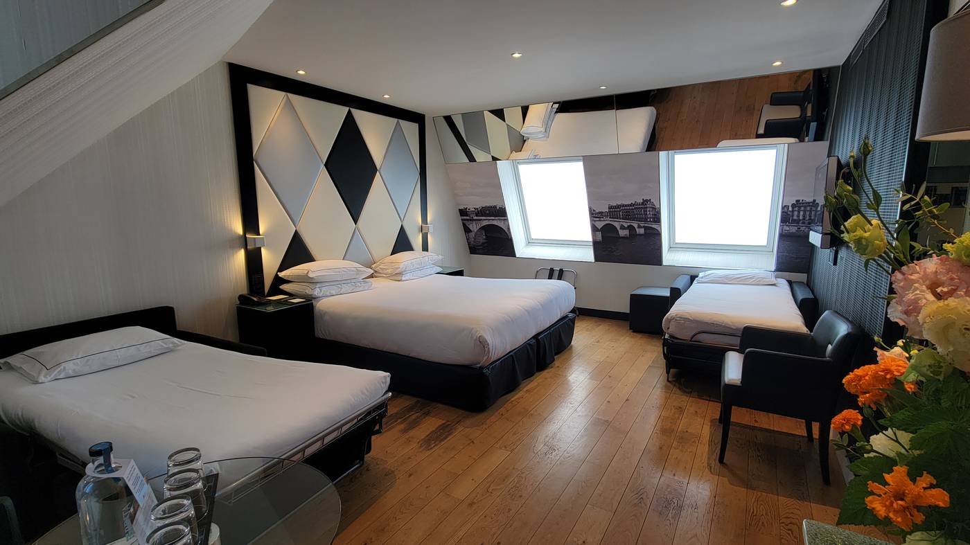 L-Empire-Paris-Room-28