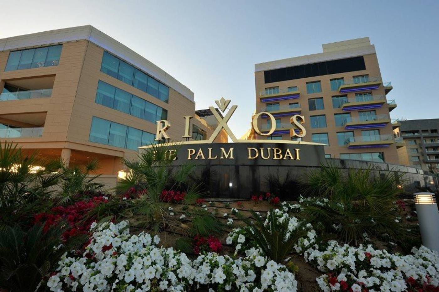 Rixos-The-Palm-Hotel-and-Suites-General-view-19