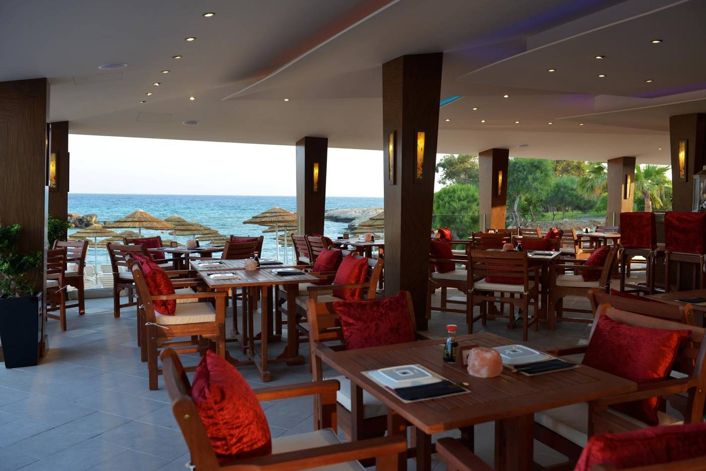 Adams-Beach-Hotel-Restaurant-60