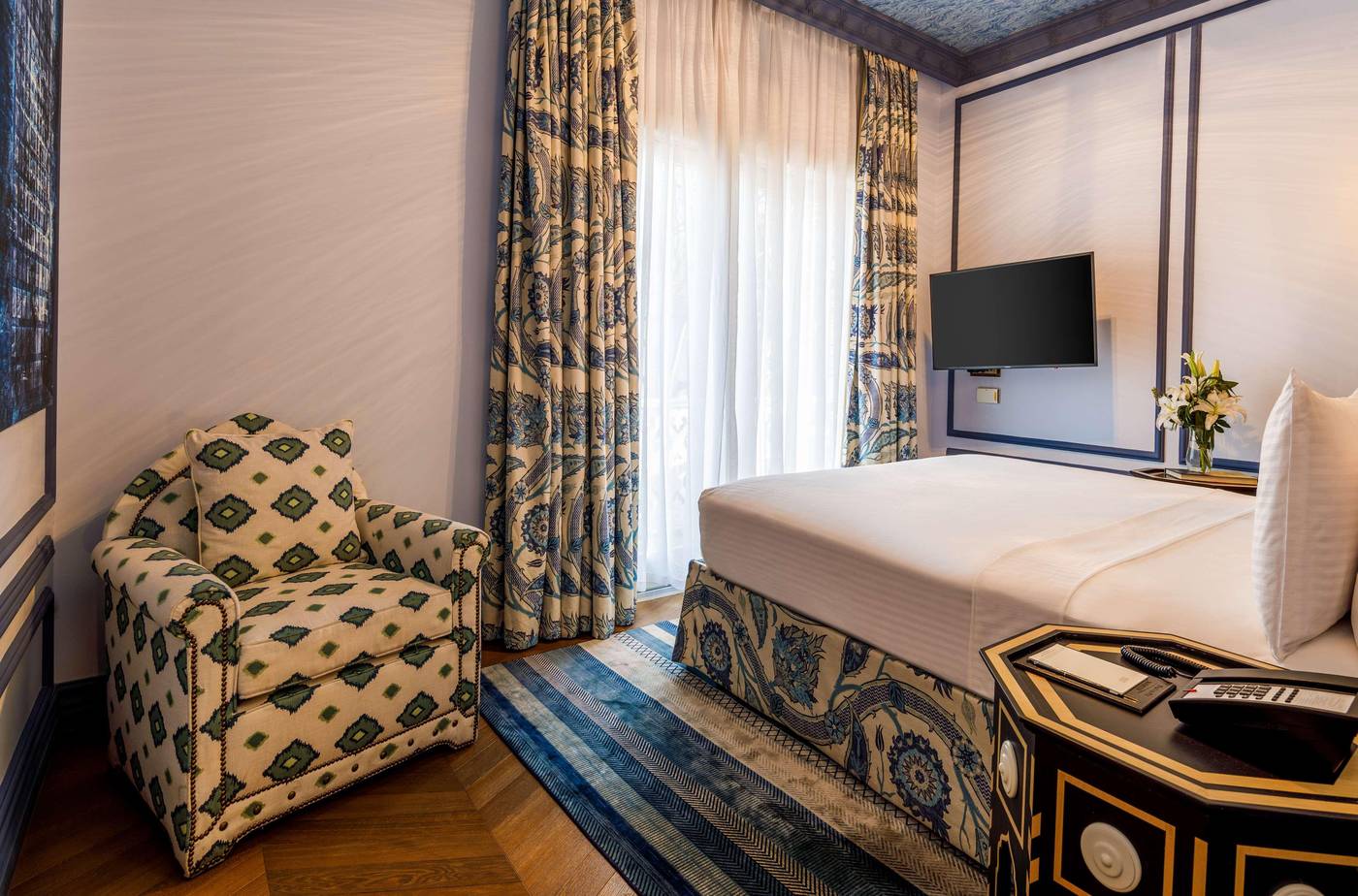 Hagia-Sofia-Mansions-Curio-Collection-by-Hilton-Room-40
