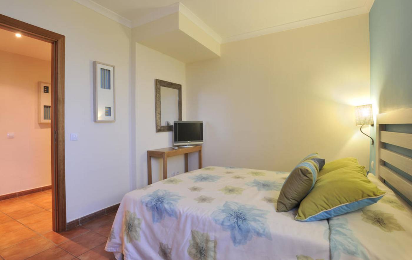 Pestana-Viking-Hotel---Resort-Room-14