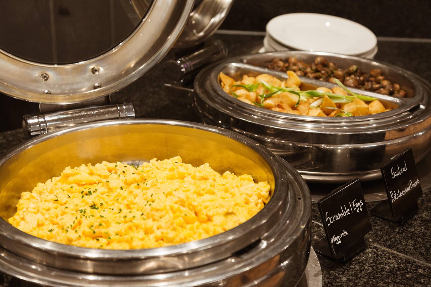 Crowne-Plaza-Dublin-Airport-Restaurant-64