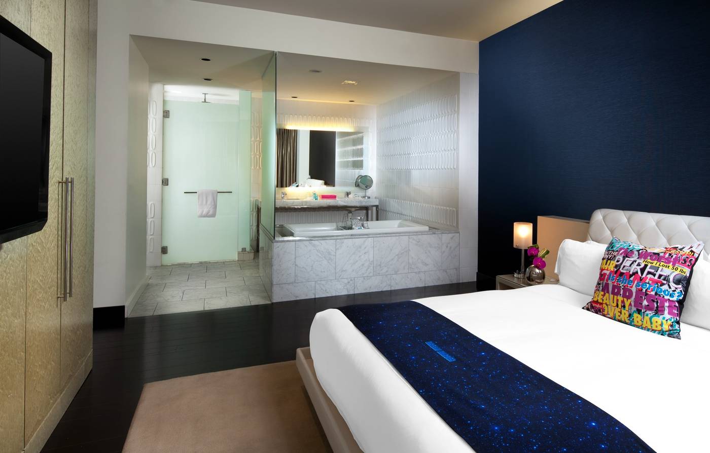 W-Hollywood-General-view-42