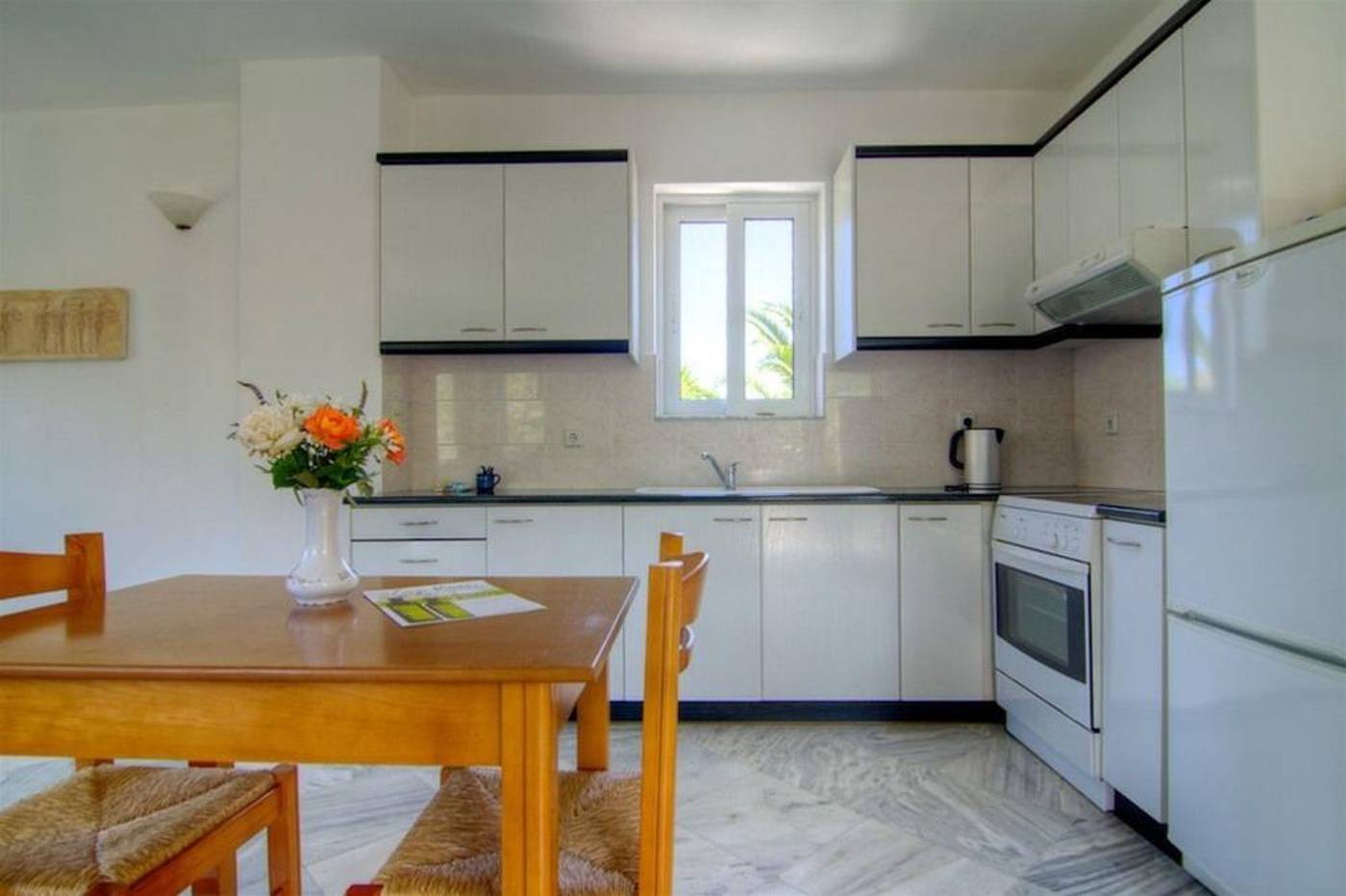 Xidas-Garden-Room-22