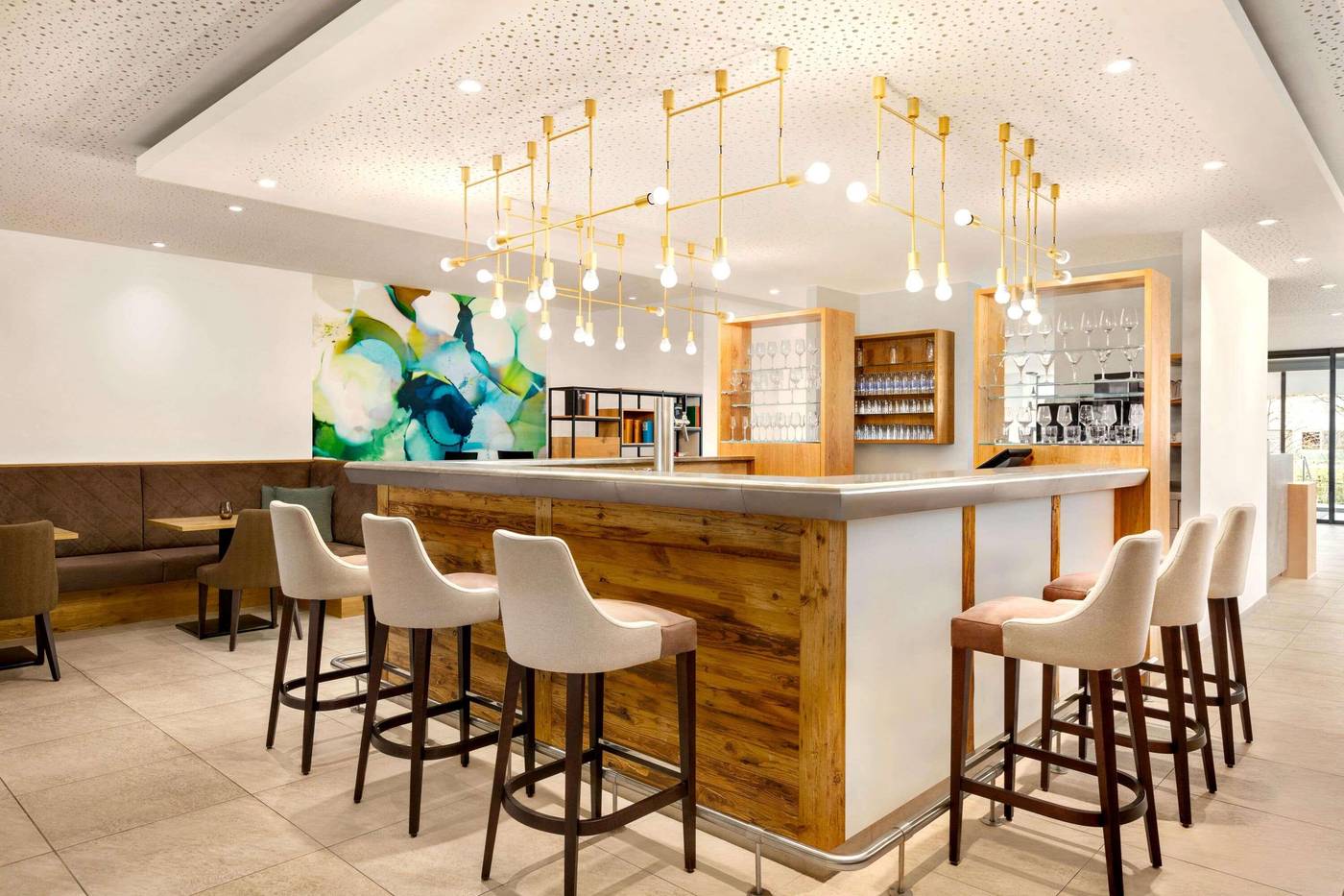Wyndham-Garden-Munich-Messe-Hotel-Bar-6
