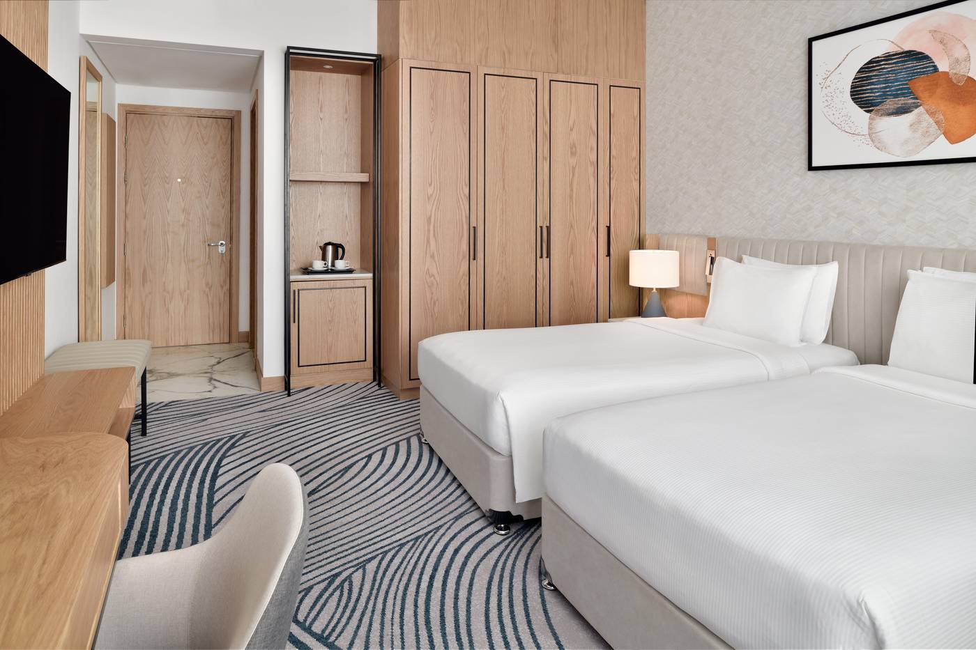 Crowne-Plaza-Jumeirah-Dubai-Room-23