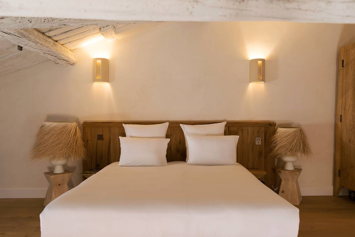 Hotel-La-Ponche-Room-13