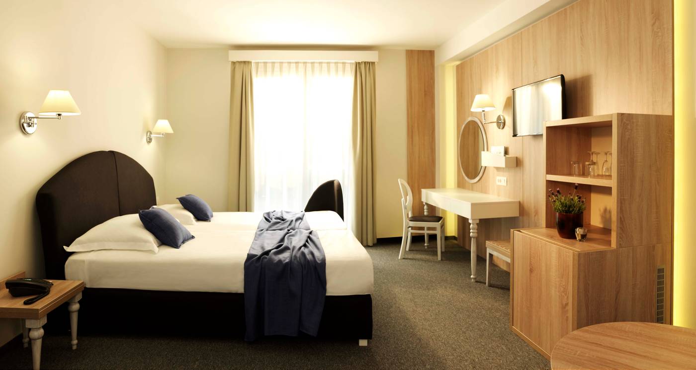 Hotel Mirna-Slovenia-PORTOROZ-Room-9