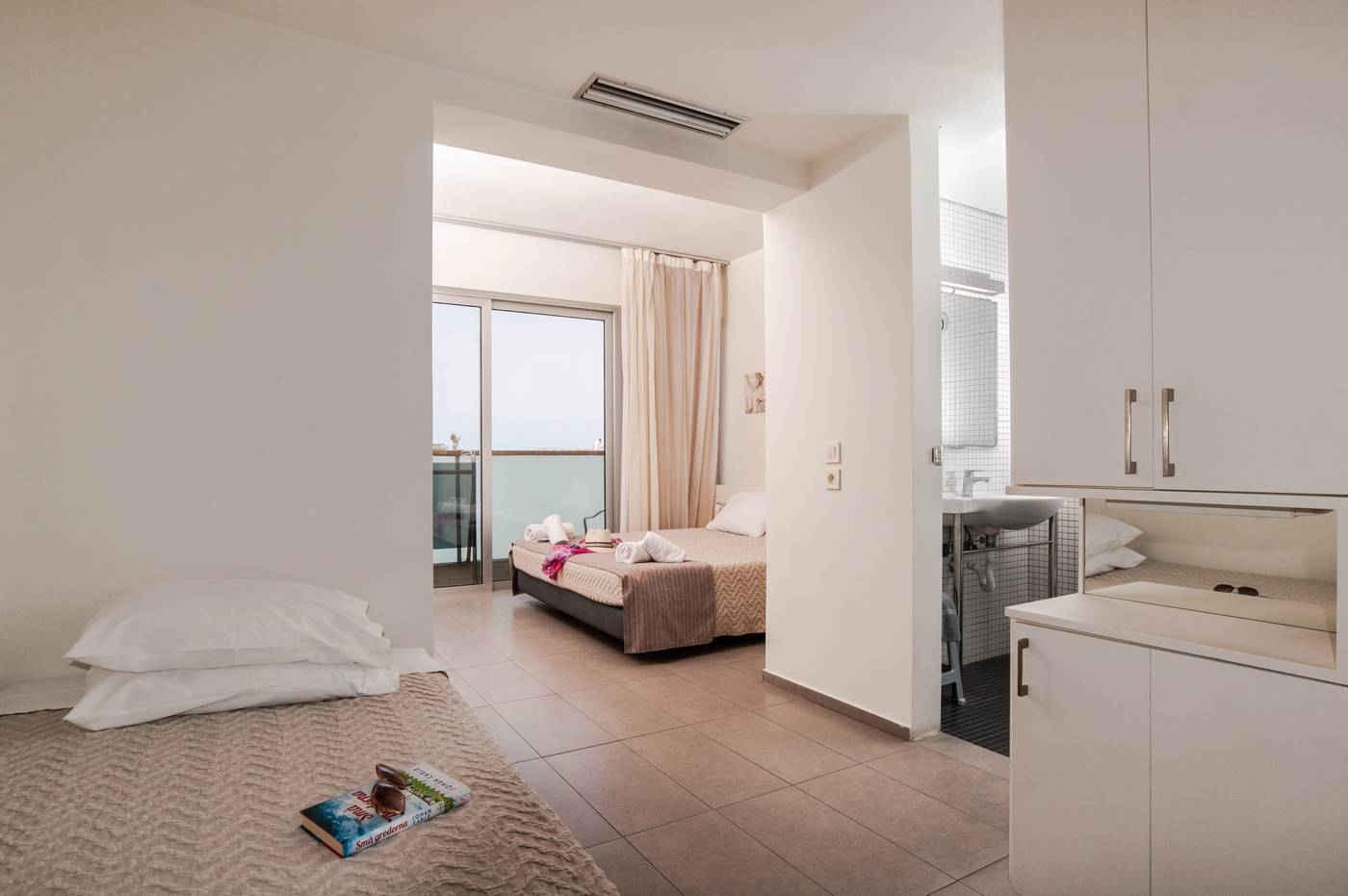 Atlantis-City-Hotel-Room-26