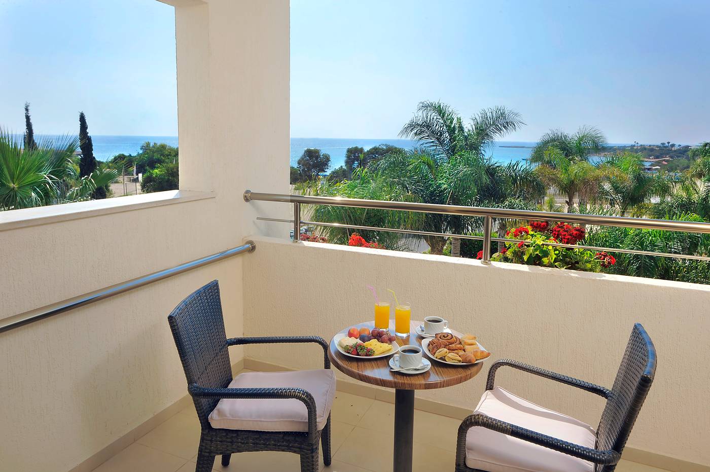 Olympic-Lagoon-Resort-Room-82