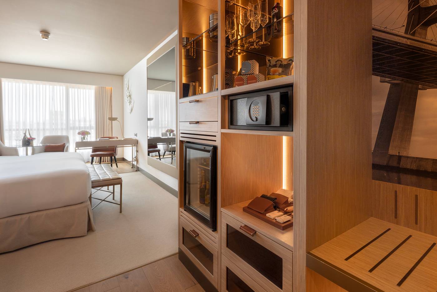 Epic-SANA-Marques-Room-8