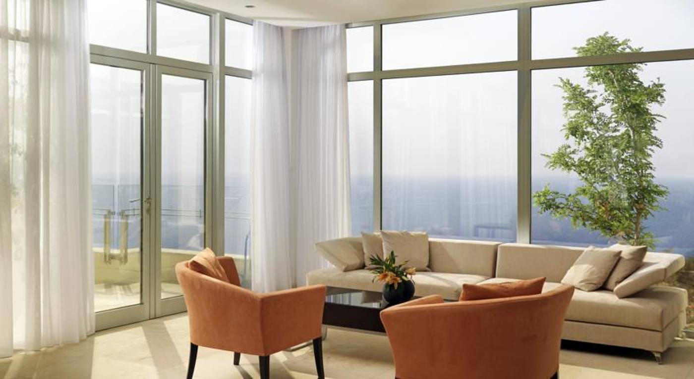 Louis-Apostolata-Island-Resort-Lobby-40